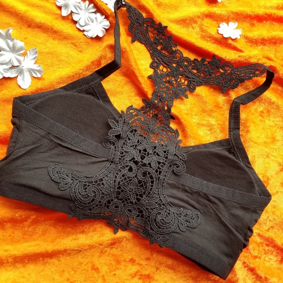 WOMENS LACE BRALETTE SPORTS BRA - Picture 2 of 6